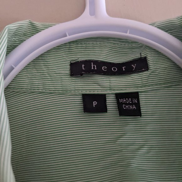 Theory - Pocket Button Front Shirt Like new - Picture 5 of 8